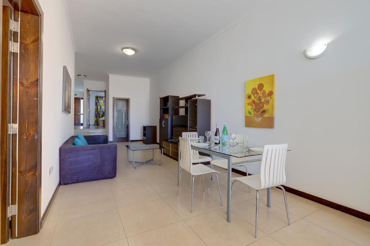 Modern 2 Bedroom Maisonette In Central Sliema Extérieur photo