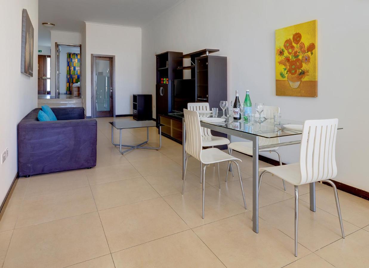 Modern 2 Bedroom Maisonette In Central Sliema Extérieur photo