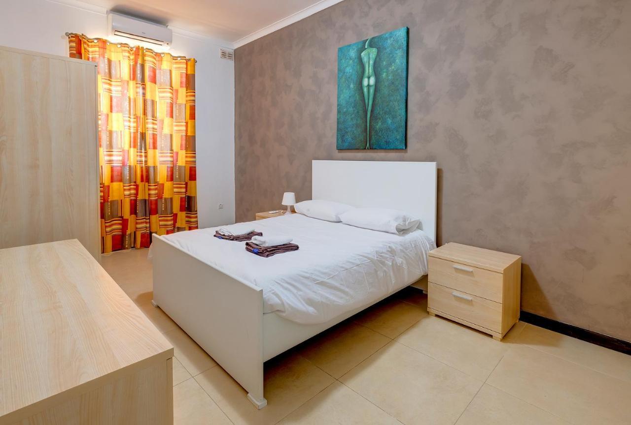Modern 2 Bedroom Maisonette In Central Sliema Extérieur photo