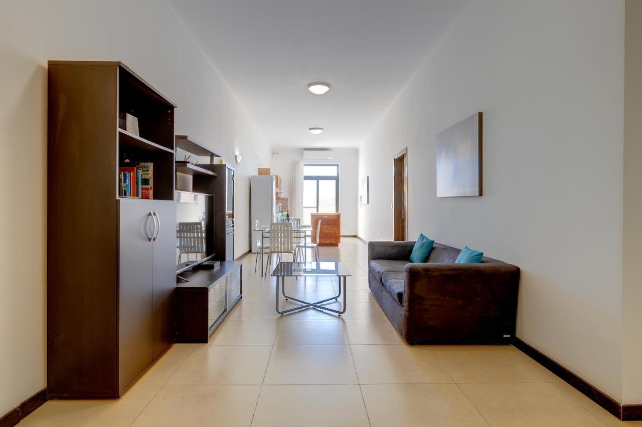 Modern 2 Bedroom Maisonette In Central Sliema Extérieur photo