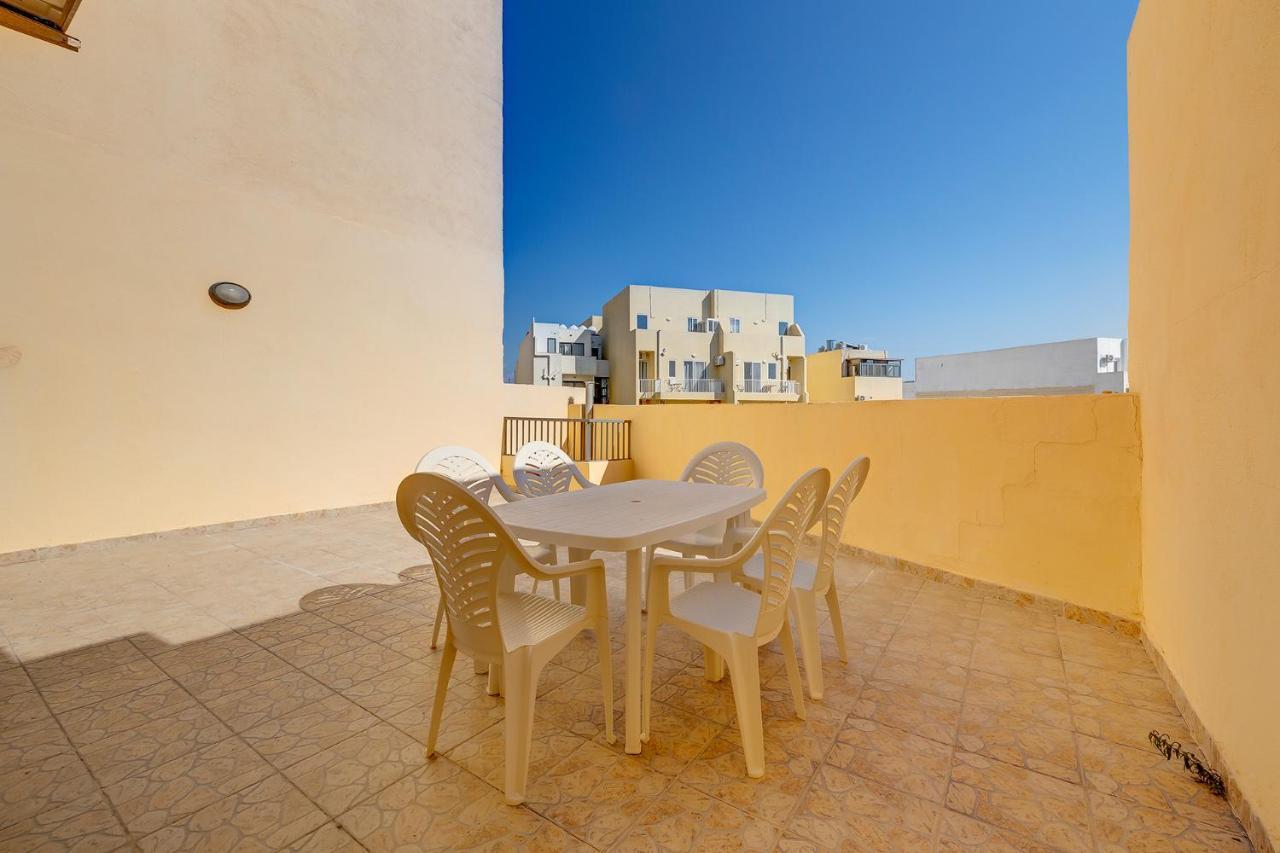 Modern 2 Bedroom Maisonette In Central Sliema Extérieur photo