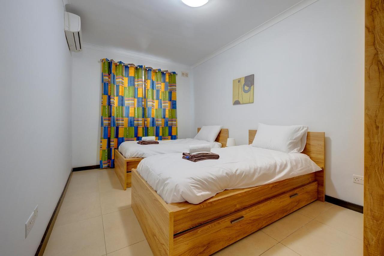 Modern 2 Bedroom Maisonette In Central Sliema Extérieur photo